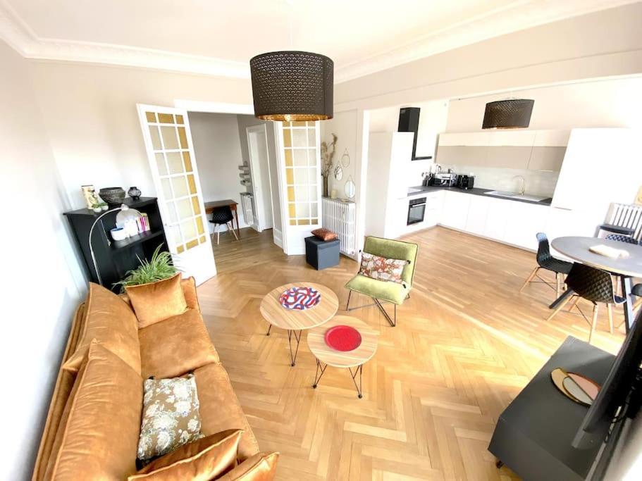T3 De 73 M2 , Garage , Vue Montagnes Et Chateau Annecy Exterior foto