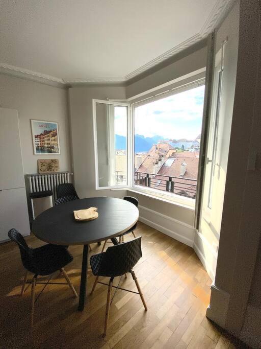 T3 De 73 M2 , Garage , Vue Montagnes Et Chateau Annecy Exterior foto