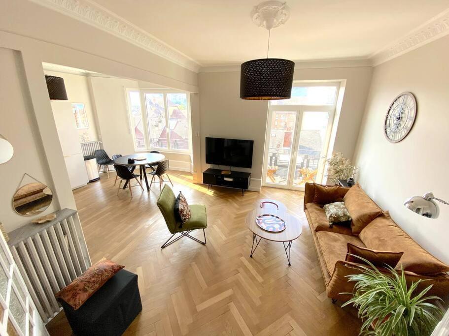 T3 De 73 M2 , Garage , Vue Montagnes Et Chateau Annecy Exterior foto